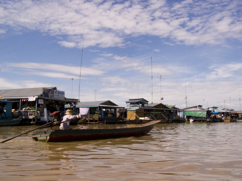 Cambodia_Floating Village_3_15_06_08