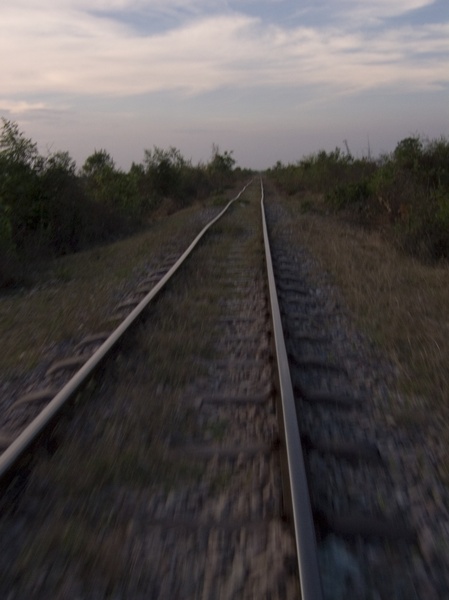 Cambodia_Bamboo Railway_3_15_06_06