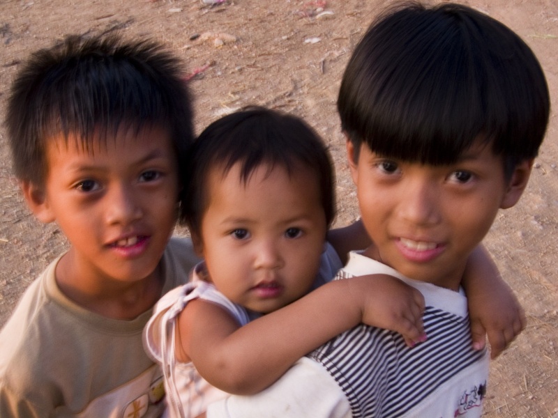 Cambodia_Bamboo Railway_3_15_06_09