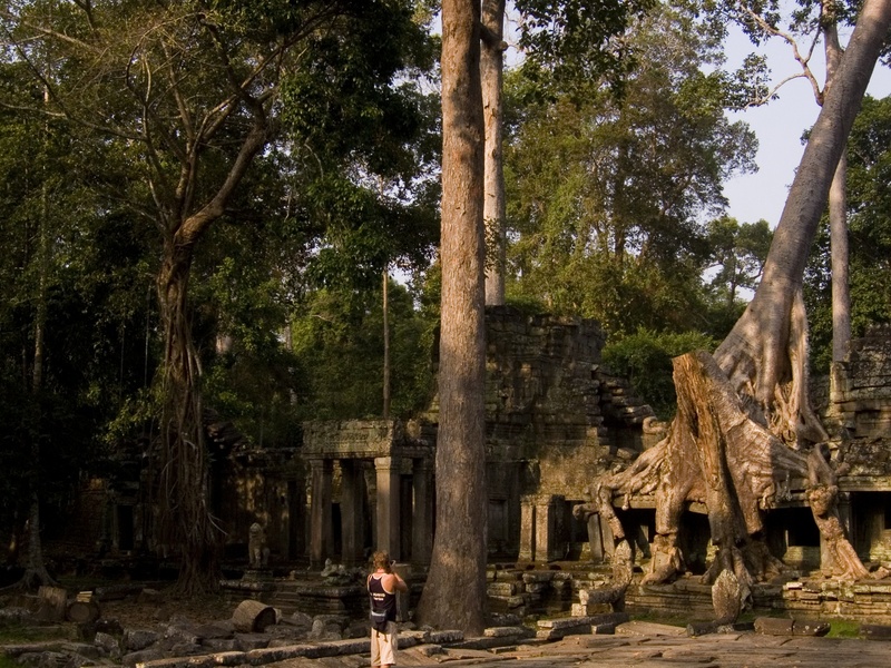 Cambodia_Angkor Wat_3_18-20_06_033