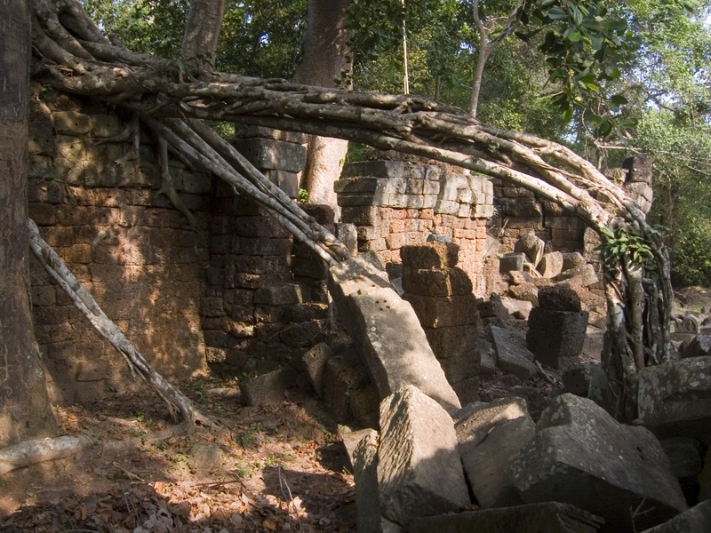 Cambodia_Angkor Wat_3_18-20_06_041