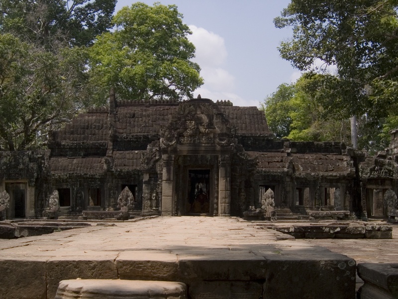 Cambodia_Angkor Wat_3_18-20_06_060