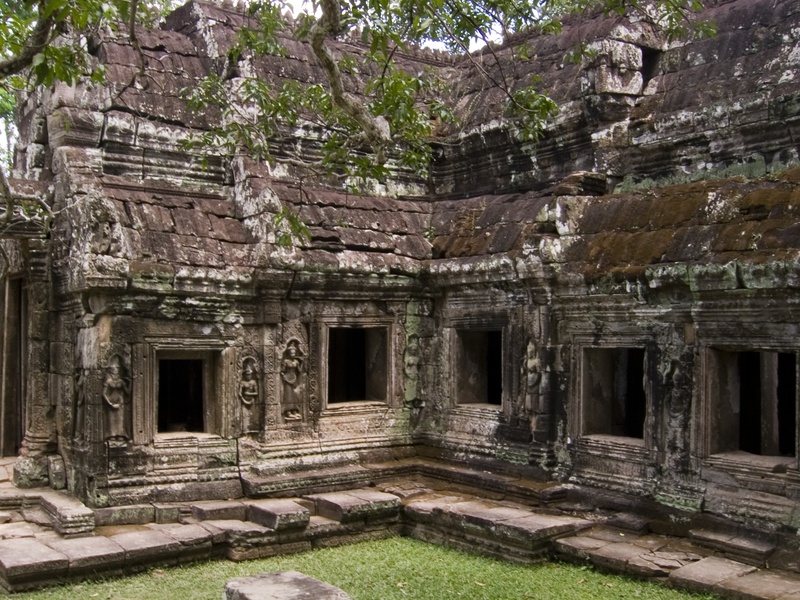 Cambodia_Angkor Wat_3_18-20_06_068