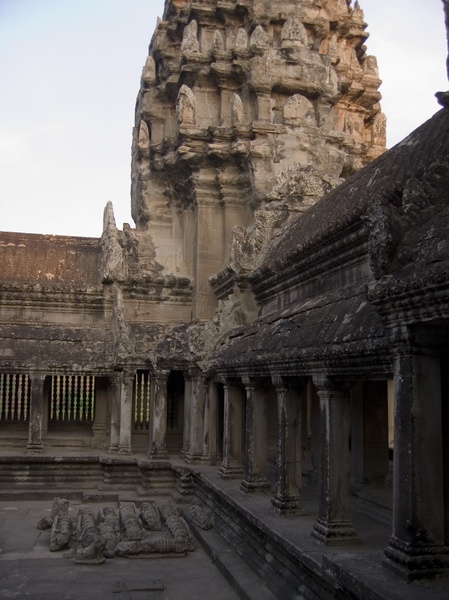 Cambodia_Angkor Wat_3_18-20_06_094