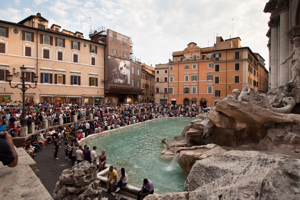 Trevi Fountain Crowds